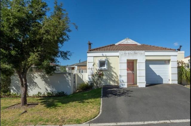 To Let 3 Bedroom Property for Rent in D